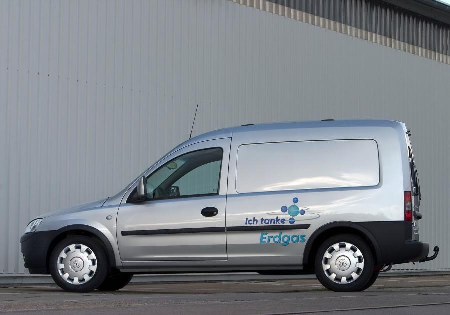  Opel Combo CNG 2001 года  (фото 7 из 7)